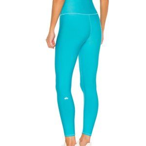 NWOT Airlift Leggings Alo Small